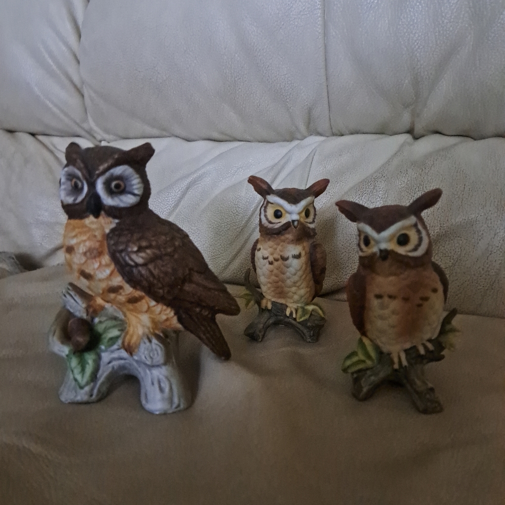 Vintage lefton family of owls.